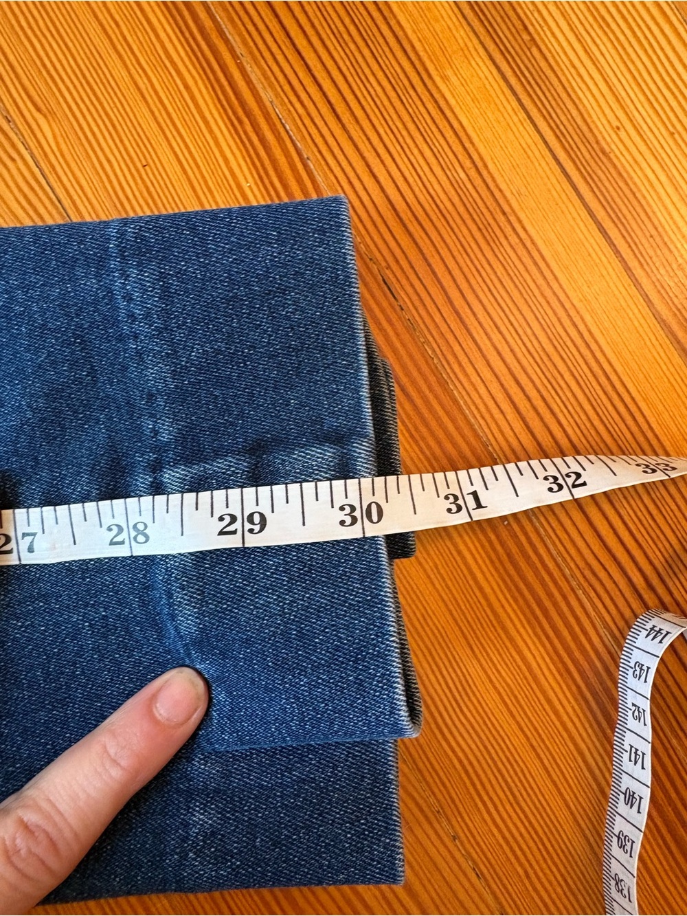 Everlane | Modern High Rise | Flare Jeans | Medium Blue | 27 Regular - Picture 7 of 8